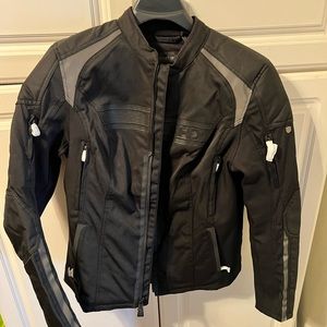 NWT mens or unisex new Harley Davidson textile armored motorcycle jacket.